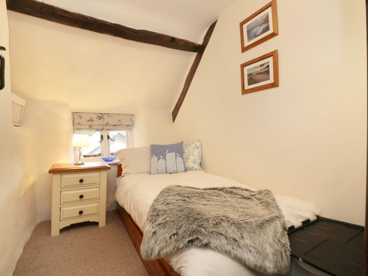 Larksworthy Holiday home *